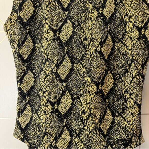 Solid & Striped The Anne-Marie One Piece Snake Knit - Picture 5 of 9